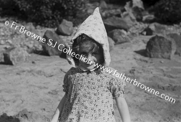 CHILDREN BY LAKE BERNADETTE DORR